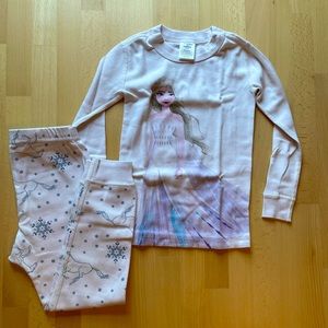 ❄️ Frozen PJs | Hanna Andersson | 4T